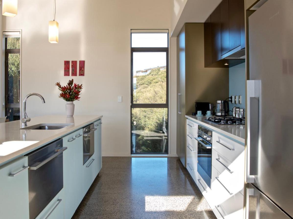 Kotare Point Paradise - Akaroa Holiday Home Buitenkant foto