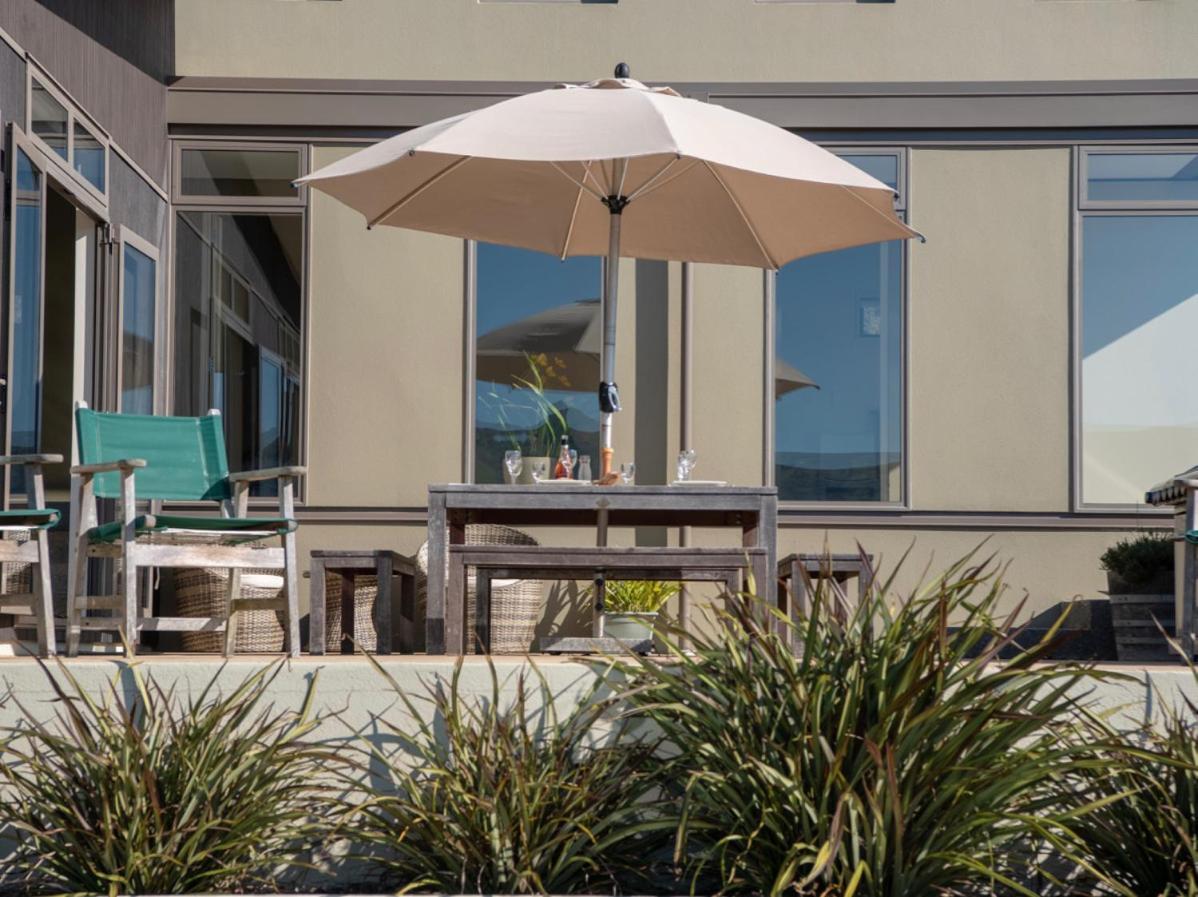 Kotare Point Paradise - Akaroa Holiday Home Buitenkant foto