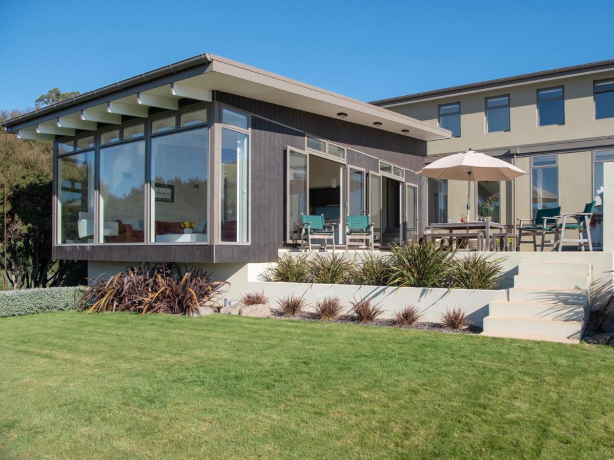 Kotare Point Paradise - Akaroa Holiday Home Buitenkant foto
